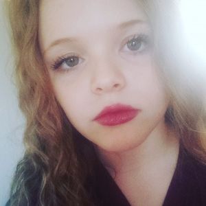 Meet your Posher, April